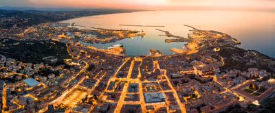 Flyg till Ancona, Italien
