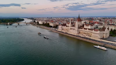 Flyg till Budapest, Ungern