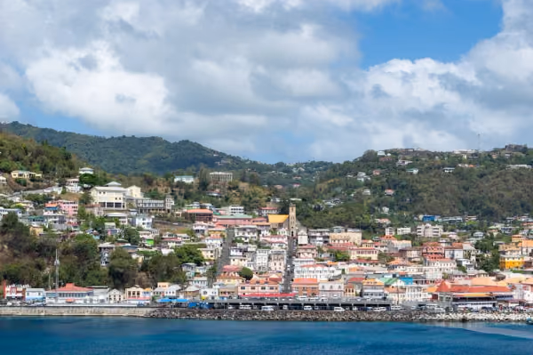 Flyg till Grenada, Grenada