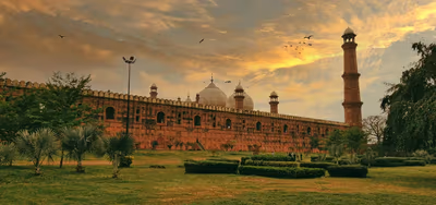 Flyg till Lahore, Pakistan