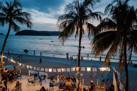 Flyg till Langkawi, Malaysia