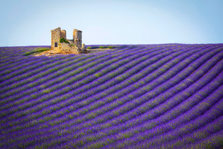 Flyg till Les Baux-de-Provence, Frankrike