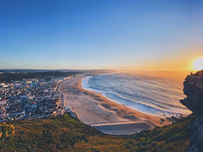 Flyg till Nazaré, Portugal