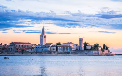 Flyg till Poreč, Kroatien