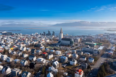 Flyg till Reykjavik, Island