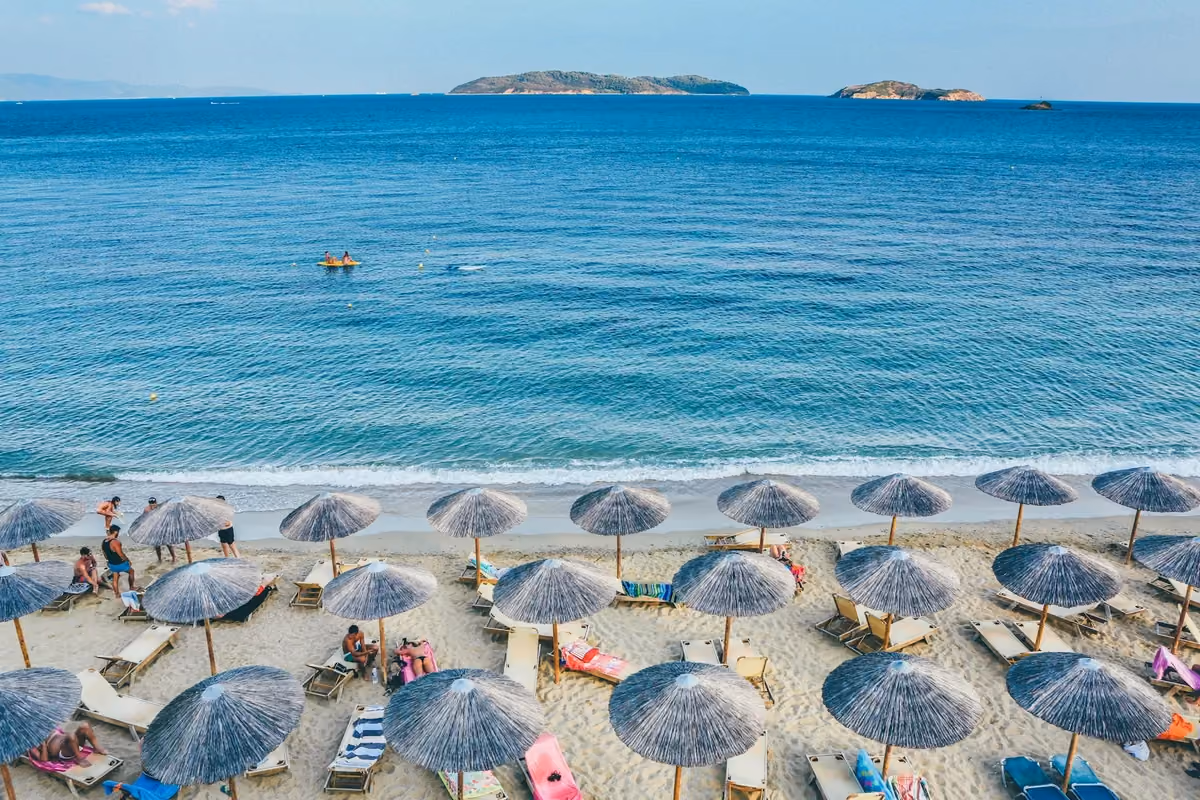 Vy över Skiathos