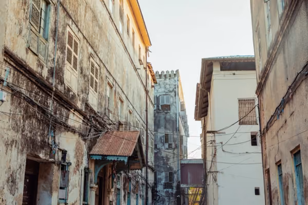 Flyg till Stone Town, Tanzania