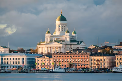 Flyg till Tallinn, Estland