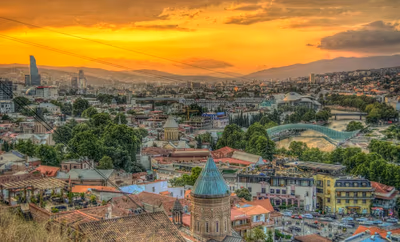Flyg till Tbilisi, Georgien