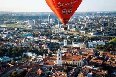 Flyg till Vilnius, Litauen