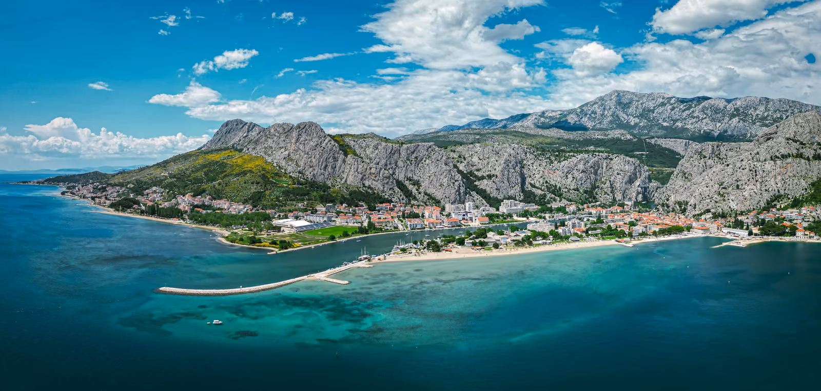 Vy över Omiš
